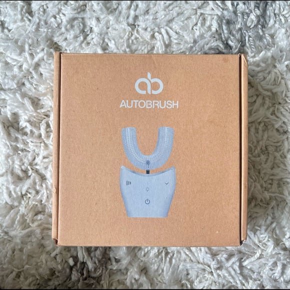  Autobrush user Clara D. 